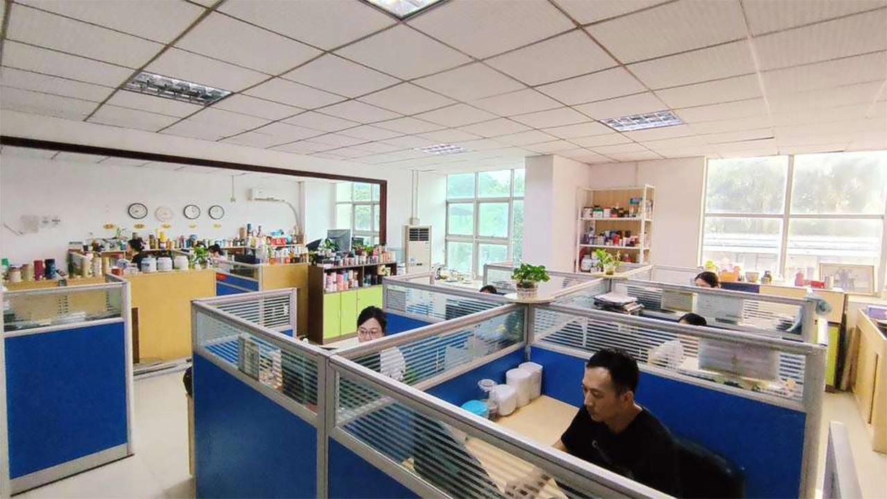 Customer-Centric-Approach - Huihua